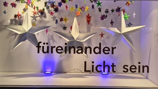 Licht sein - Pop_Up_Store der Ökumenische Citykirchenarbeit Karlsruhe