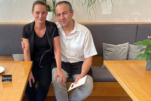 Ökumenische Citykirchenarbeit Karlsruhe, Cafegottesdienst im Cafe Kongress bei Andreas Mizsur